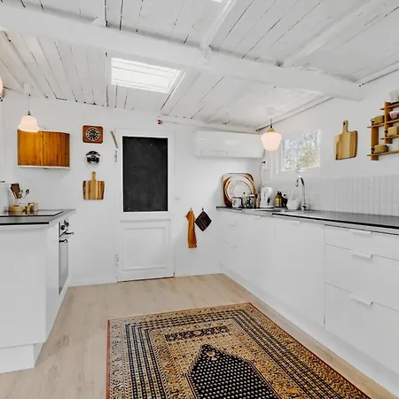 1 Bedroom Beautiful Home In Holbaek * Holbæk